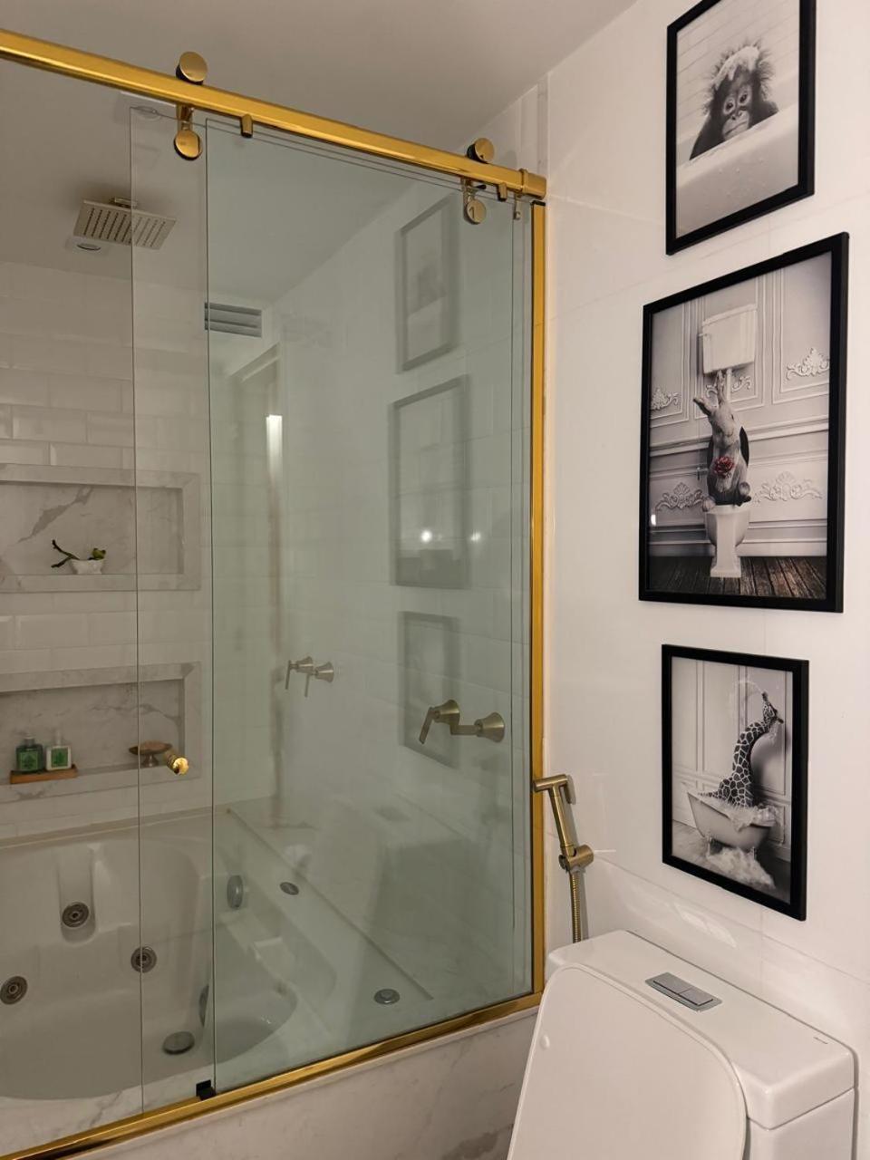 Moderno Flat Na Barra Da Tijuca * Rio de Janeiro
